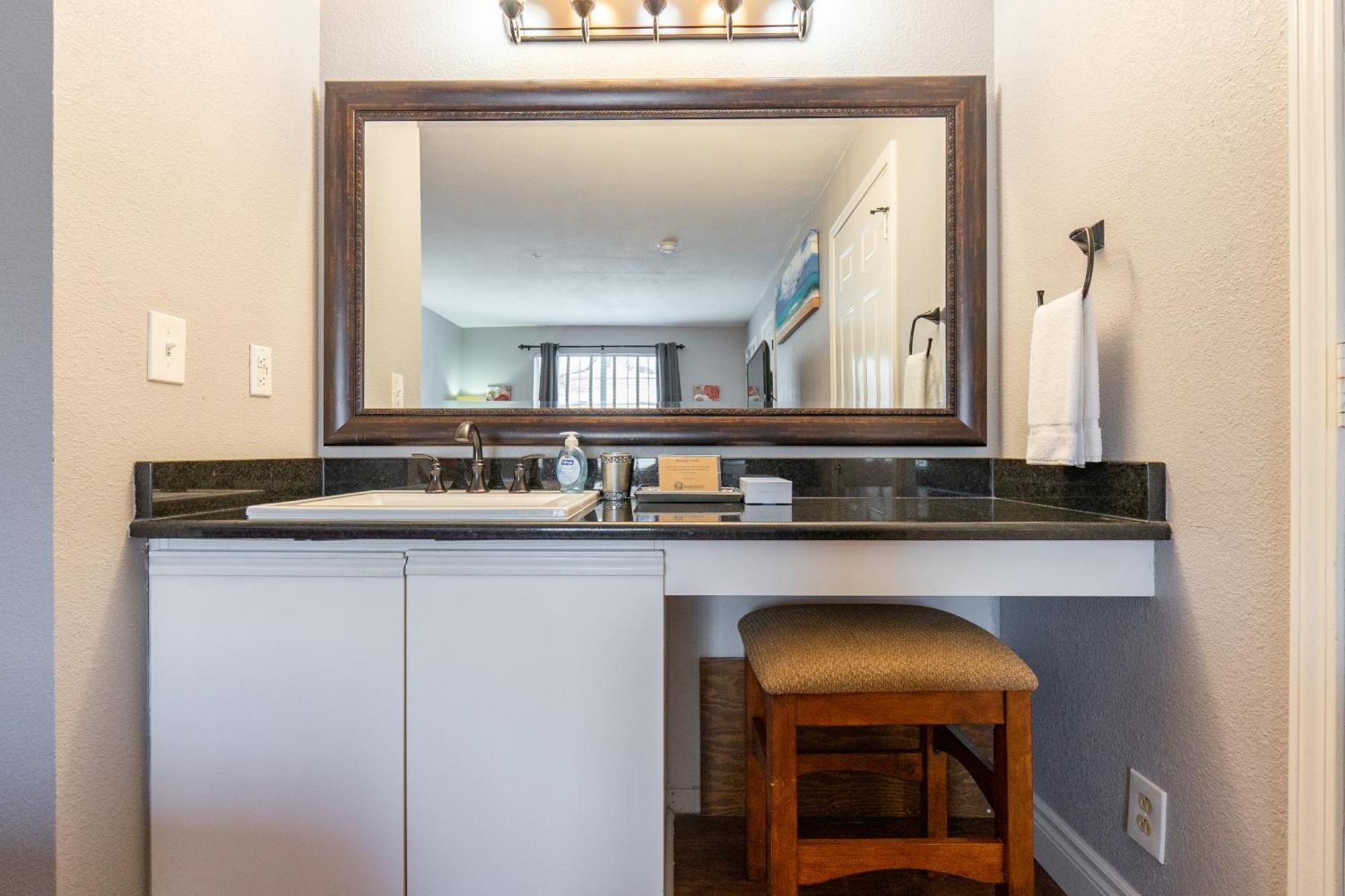 2Br Walk-In Condo - Near The 76 Strip - Free Wifi - Pool - Free Tickets Included - Clb-3 Branson Exteriér fotografie