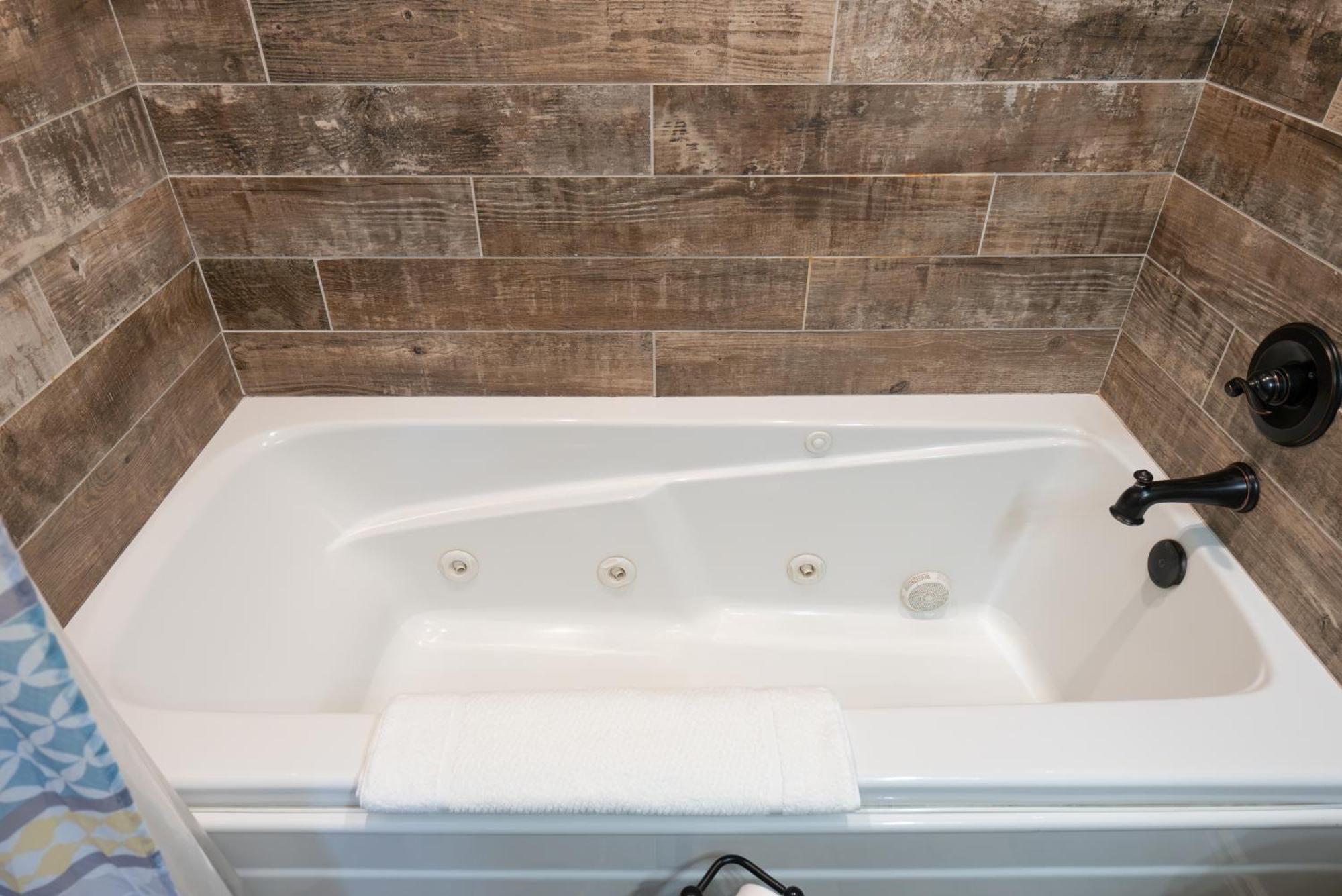2Br Walk-In Condo - Near The 76 Strip - Free Wifi - Pool - Free Tickets Included - Clb-3 Branson Exteriér fotografie